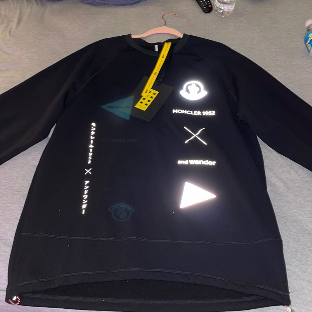 Moncler sweater size xl brand new